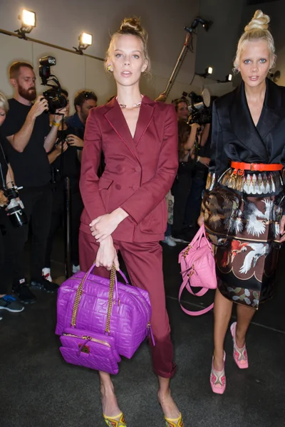 Look 22